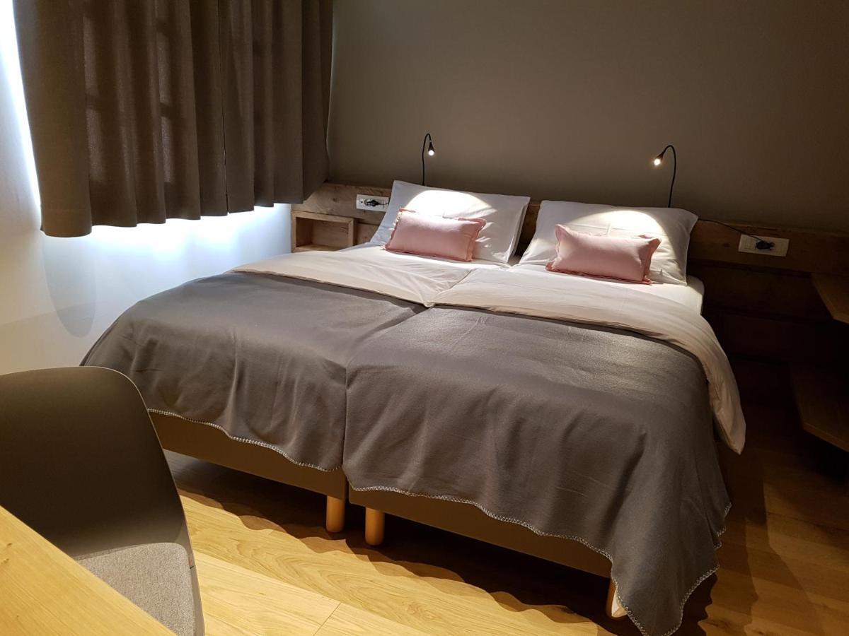Hotel Vandot 크라니스카고라 객실 사진